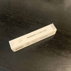 Rodan + Fields- Brow Defining Boost- Dark